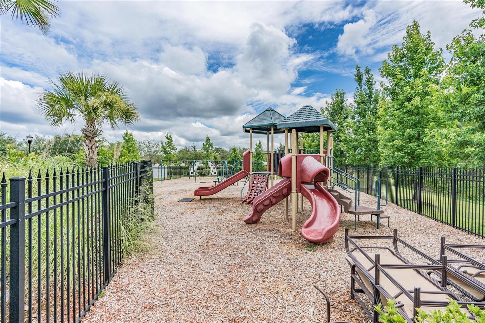 LIVE OAK PRESERVE - Residential