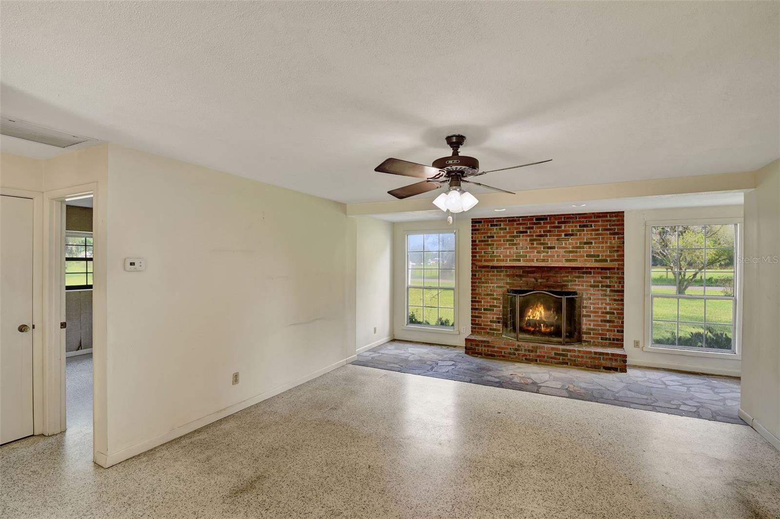 SUMMERFIELD - Residential