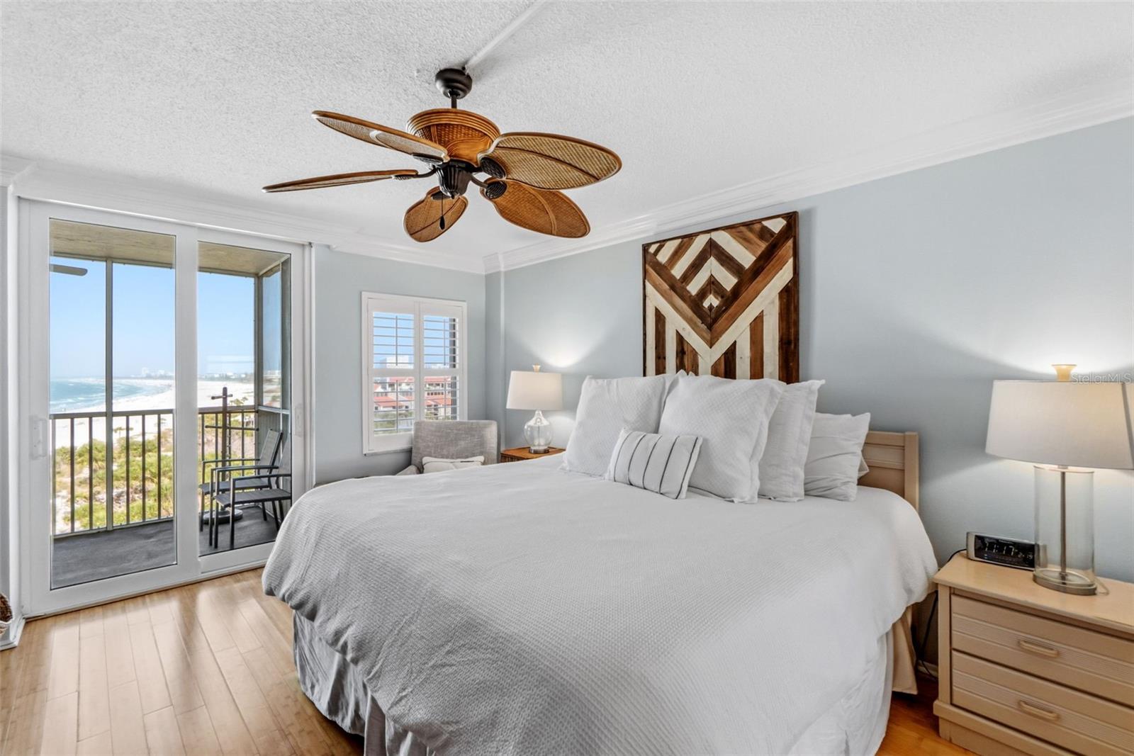 CRYSTAL SANDS 2 - Residential