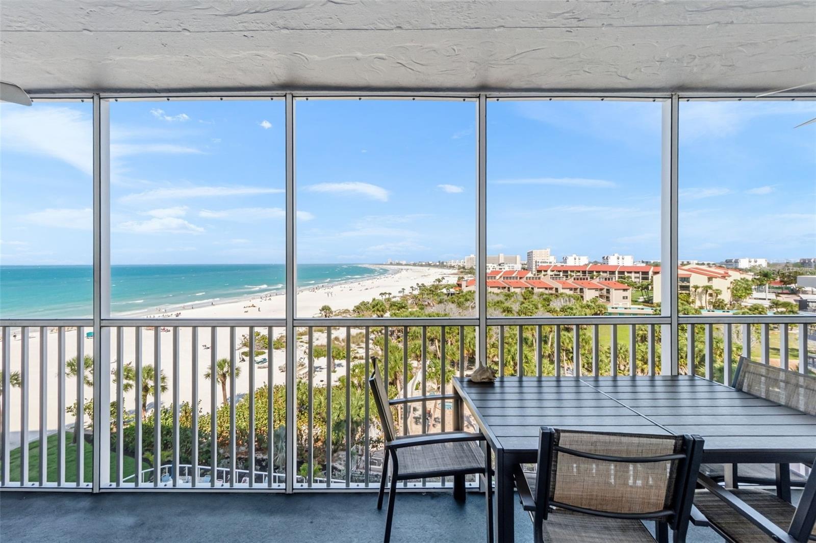 CRYSTAL SANDS 2 - Residential