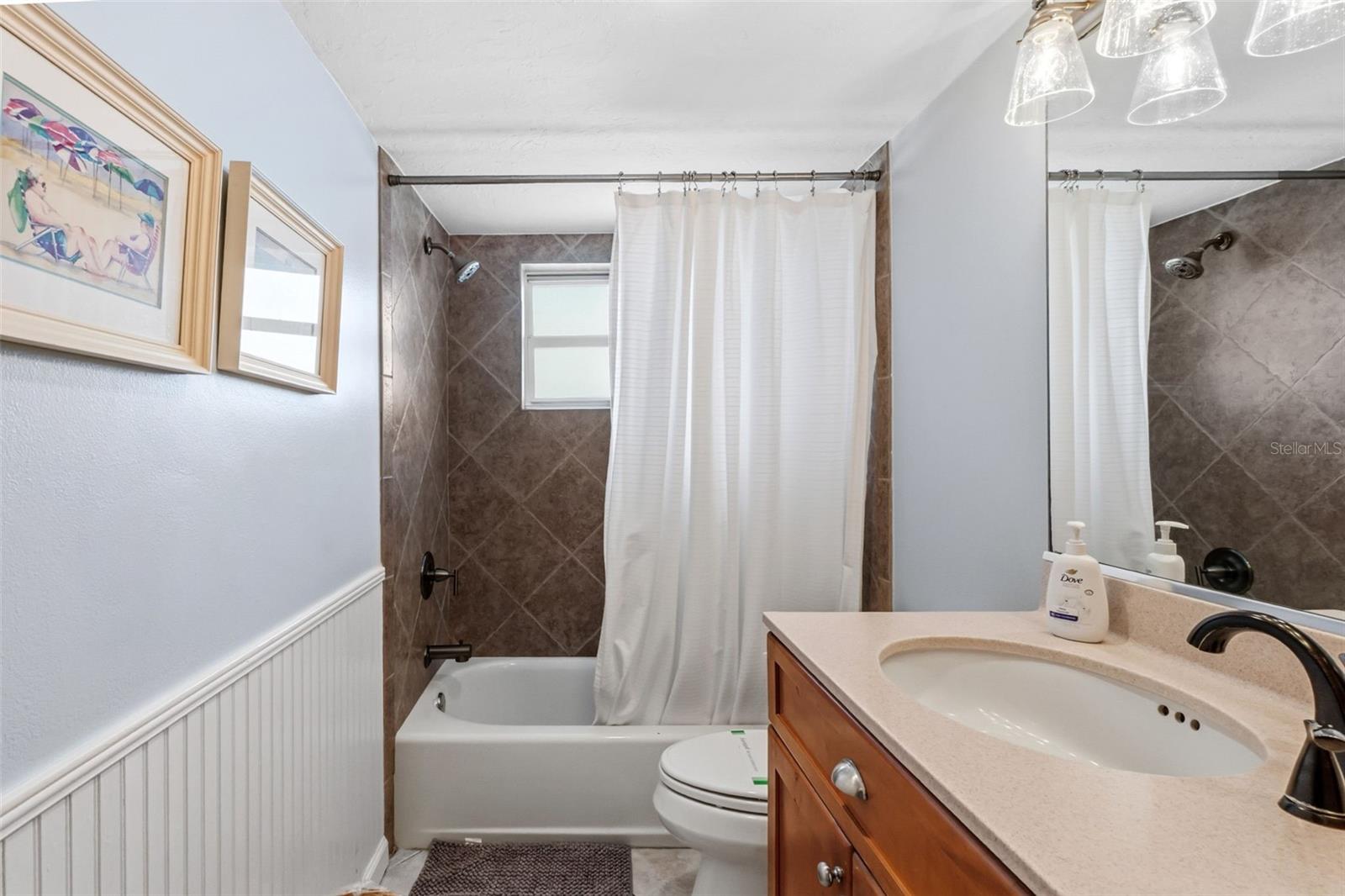 CRYSTAL SANDS 2 - Residential