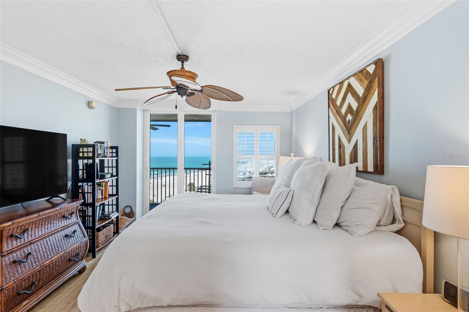 CRYSTAL SANDS 2 - Residential