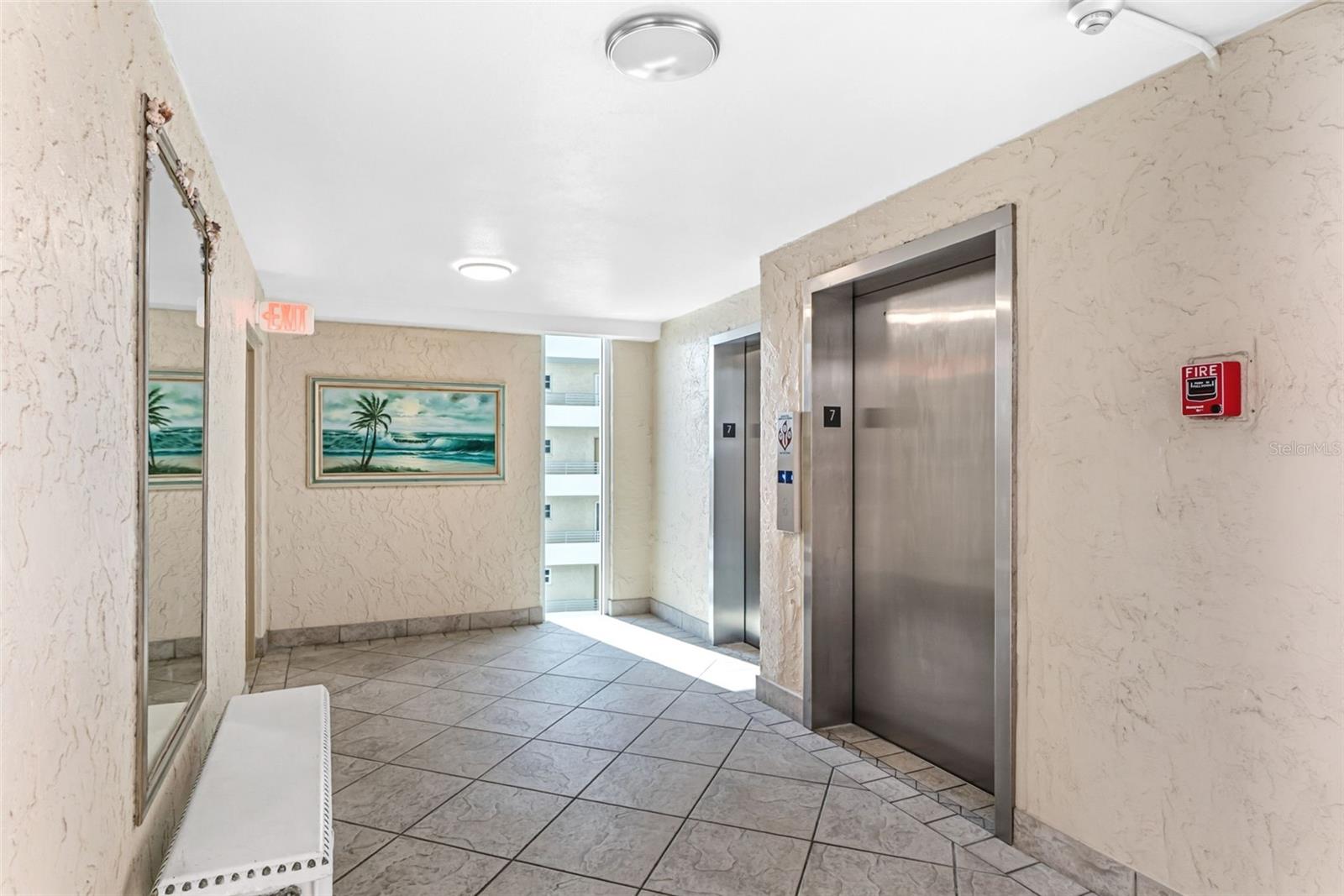 CRYSTAL SANDS 2 - Residential