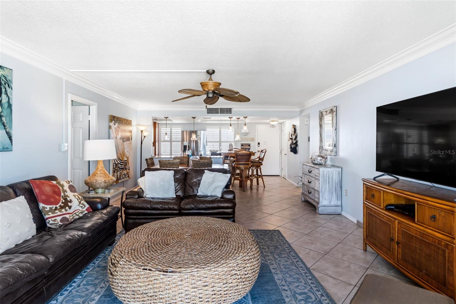 CRYSTAL SANDS 2 - Residential