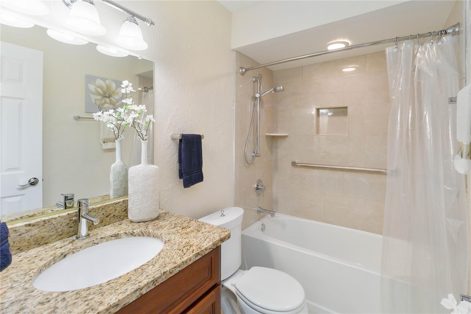 PARK LAKE VILLAS CONDO - Residential