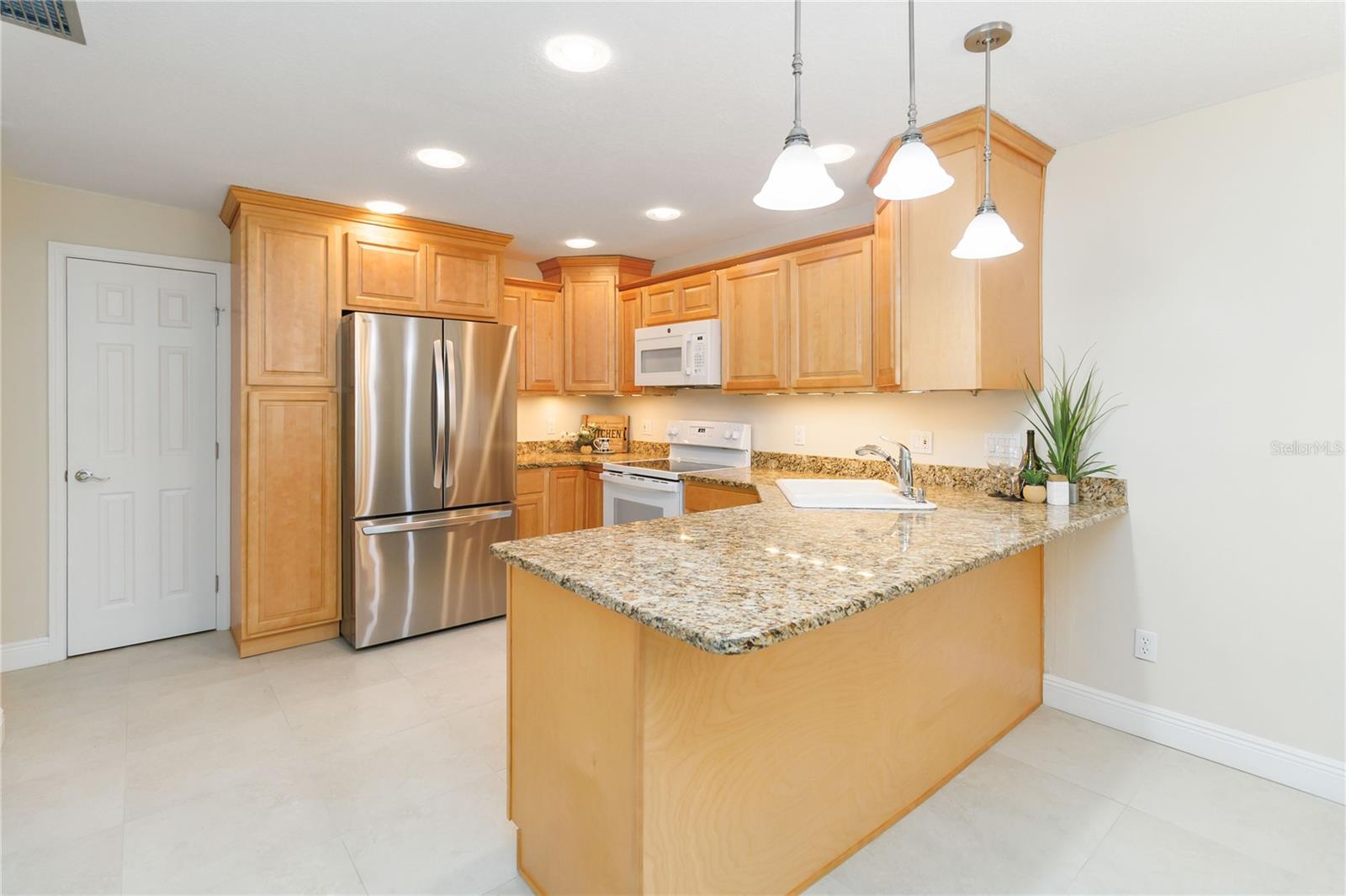 613 ORANGE TREE COURT 507