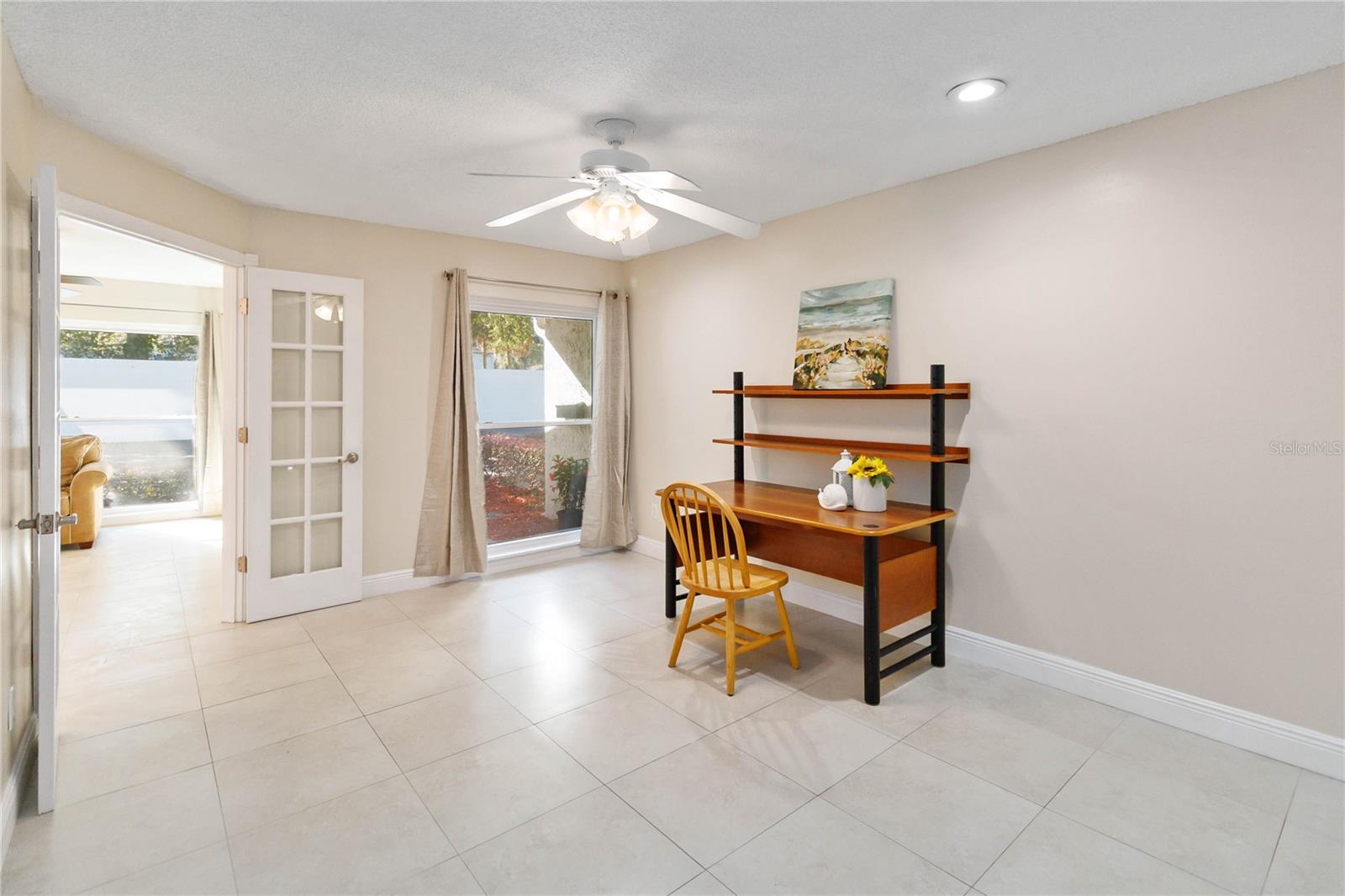 PARK LAKE VILLAS CONDO - Residential