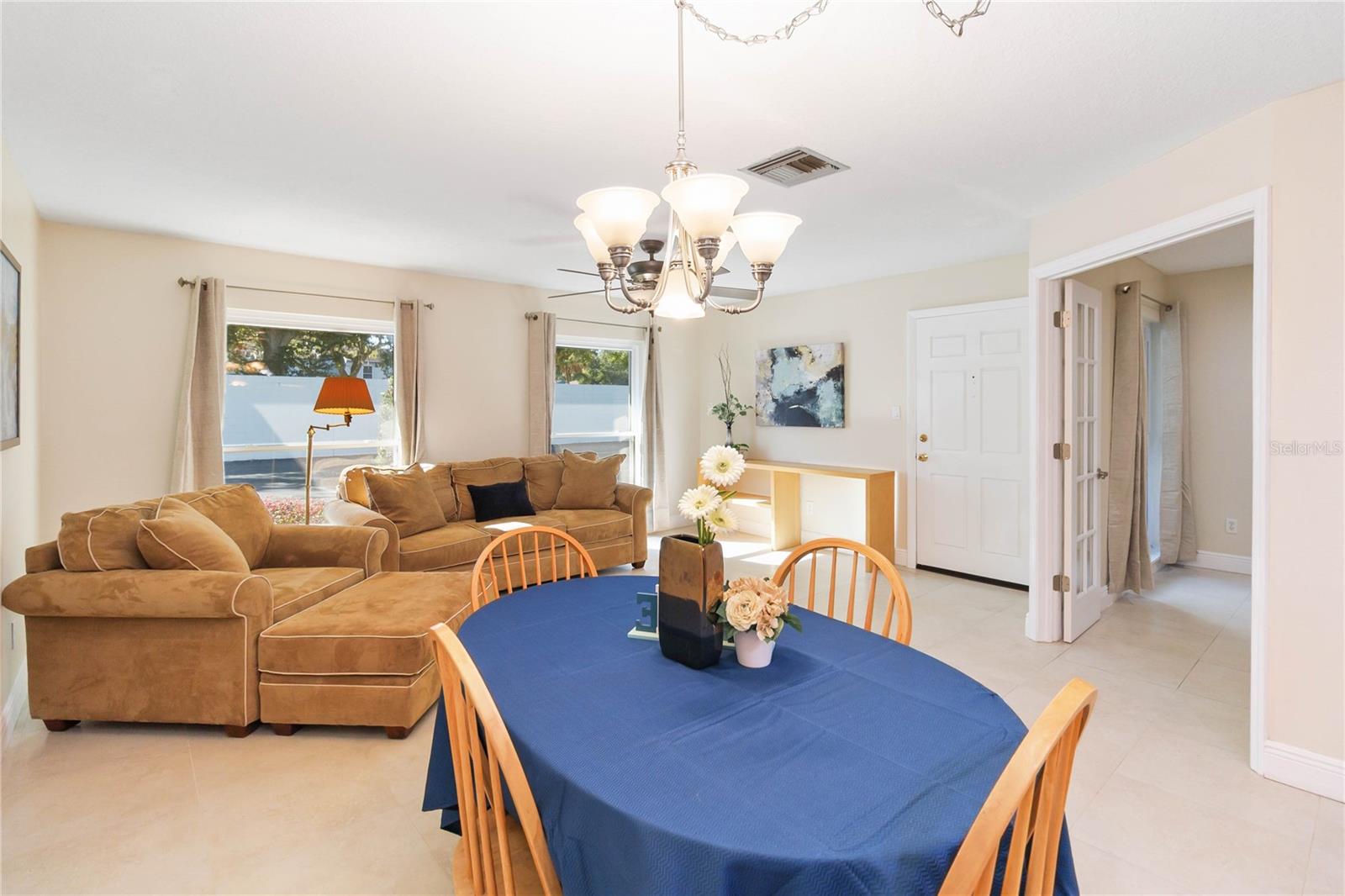 PARK LAKE VILLAS CONDO - Residential