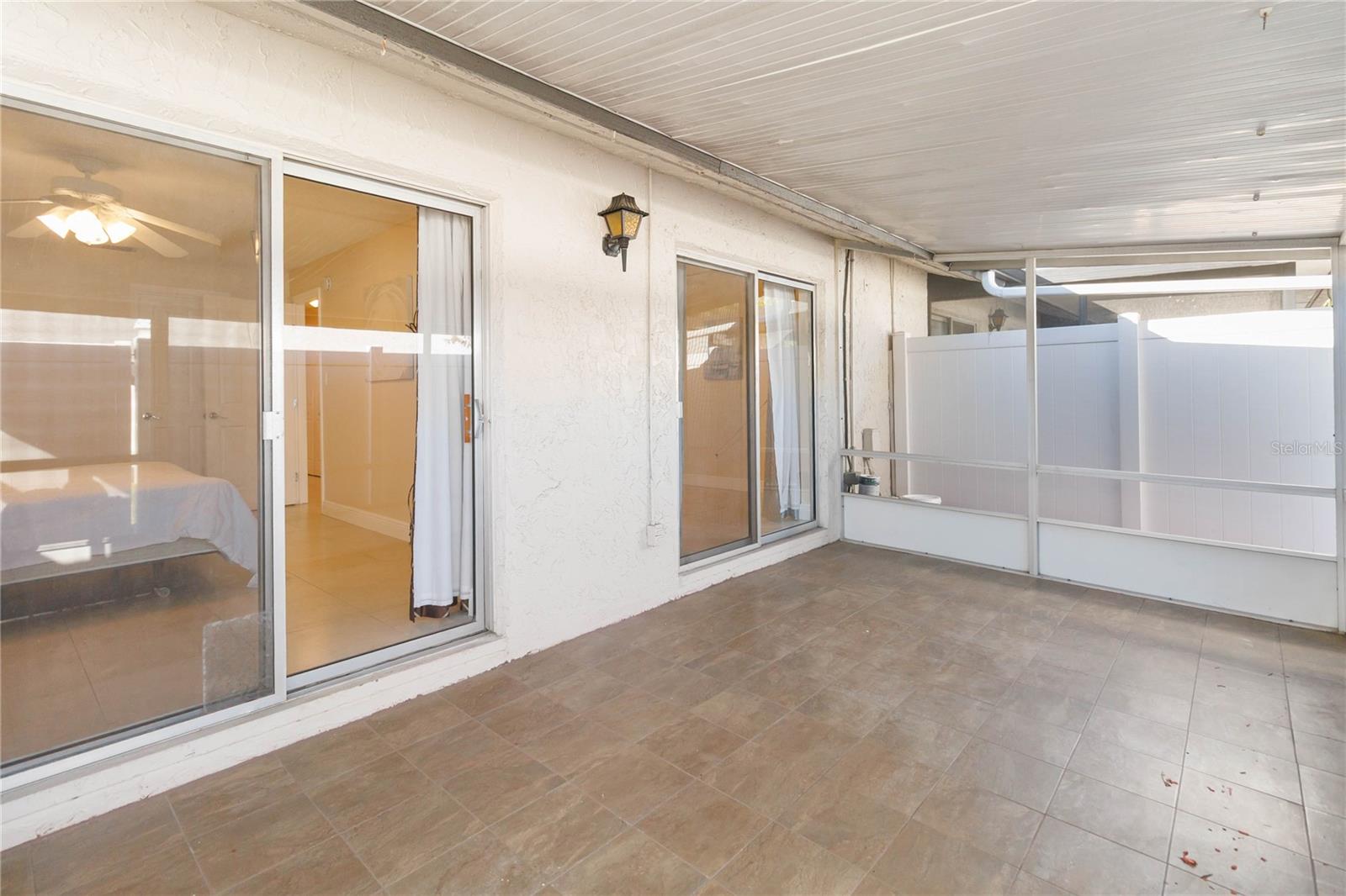 PARK LAKE VILLAS CONDO - Residential