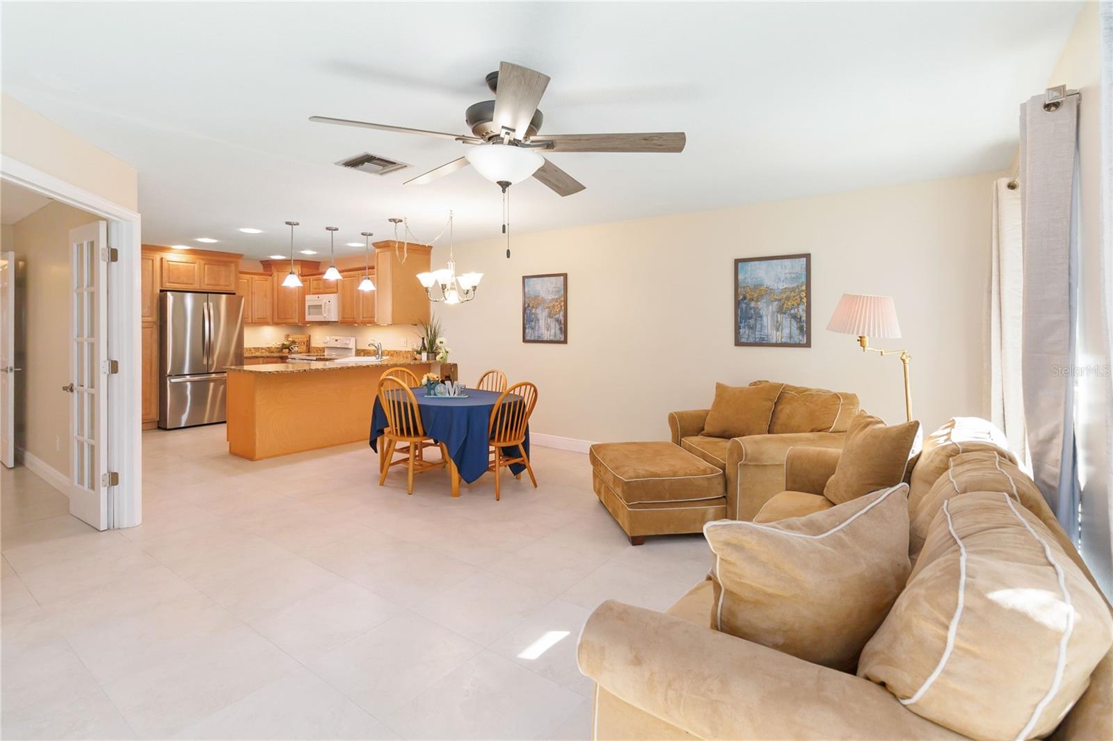 PARK LAKE VILLAS CONDO - Residential