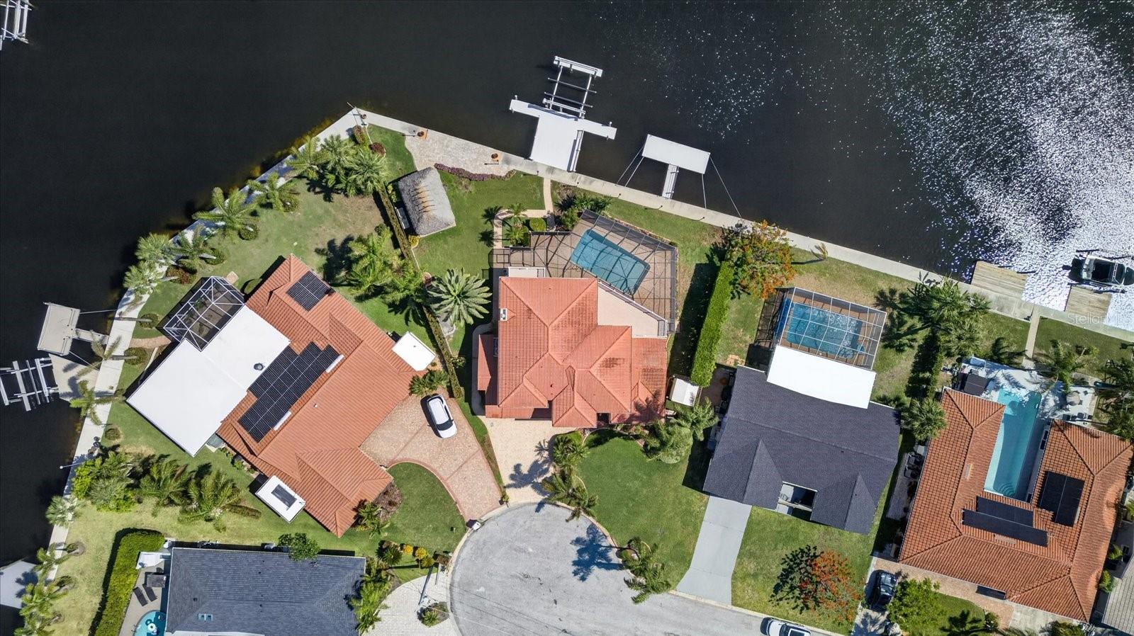 FLOR A MAR - Residential