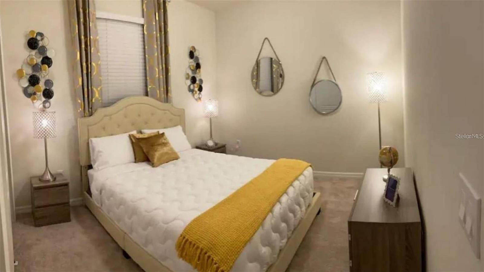 OAKMOSS TOWNHOMES PH 1 - Residential