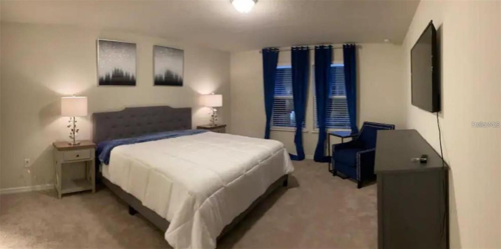 OAKMOSS TOWNHOMES PH 1 - Residential