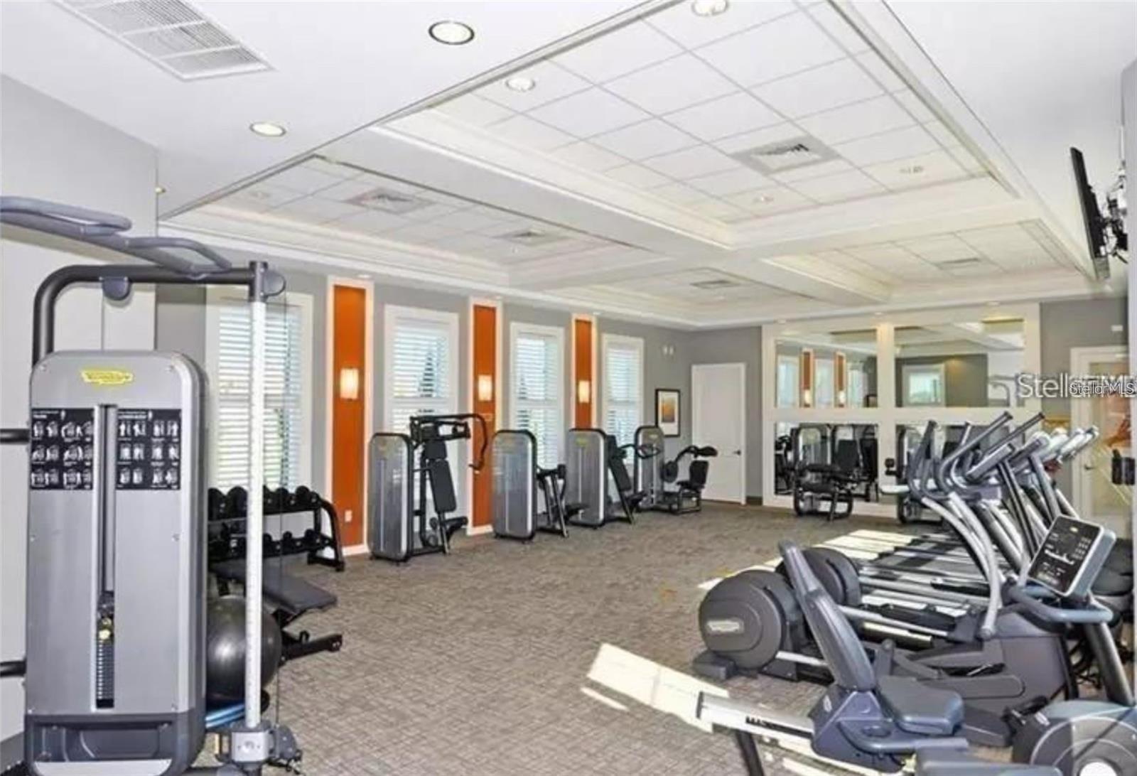 OAKMOSS TOWNHOMES PH 1 - Residential