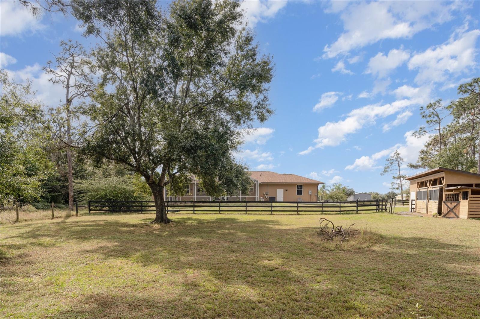 ACREAGE - Residential