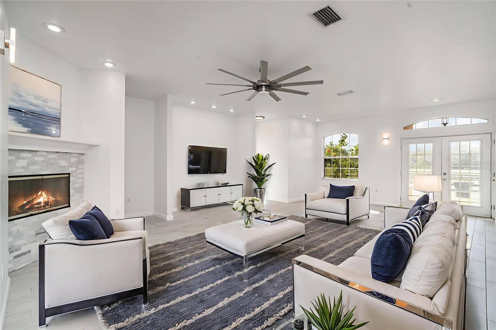 30215 SADDLEBAG TRAIL