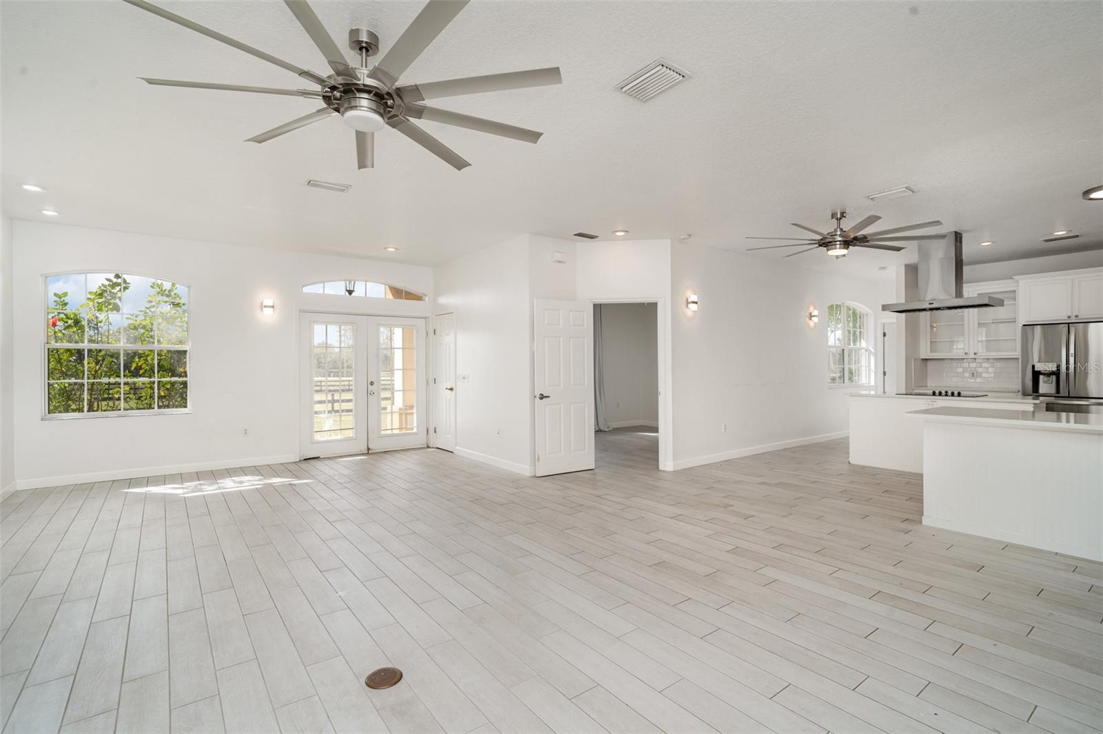 30215 SADDLEBAG TRAIL