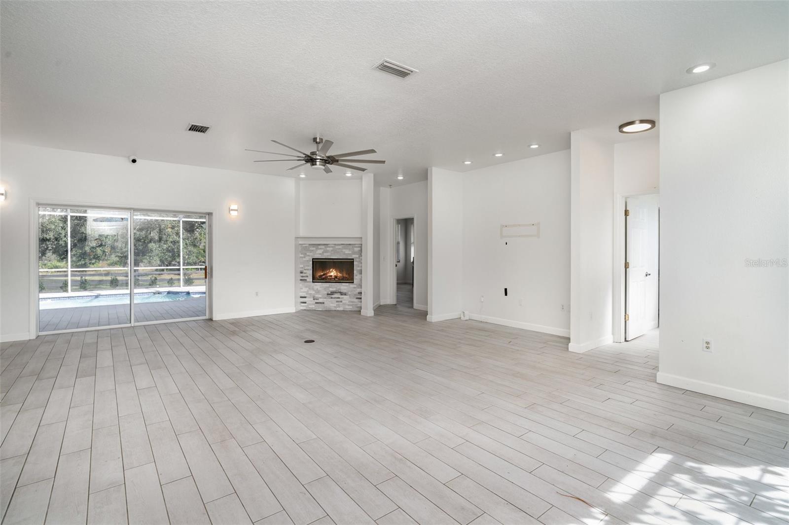 30215 SADDLEBAG TRAIL