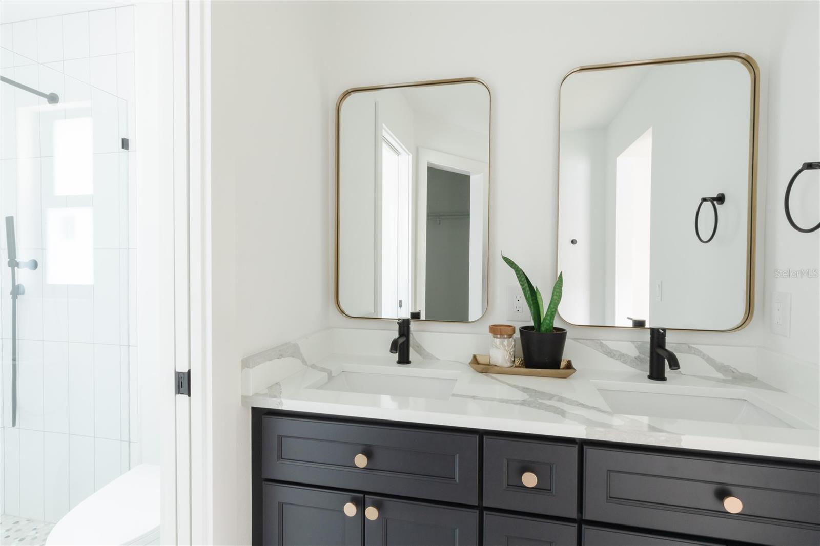 TAMARON - Residential