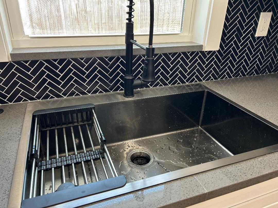 BAYBRIDGE REV - Residential