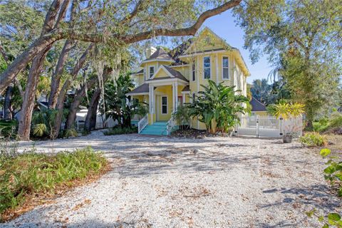 A home in TARPON SPRINGS