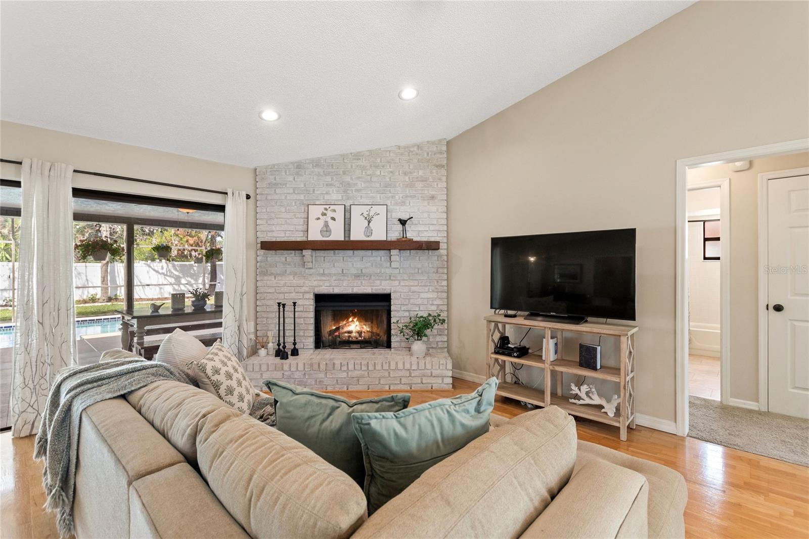 ROSE HILL - Residential