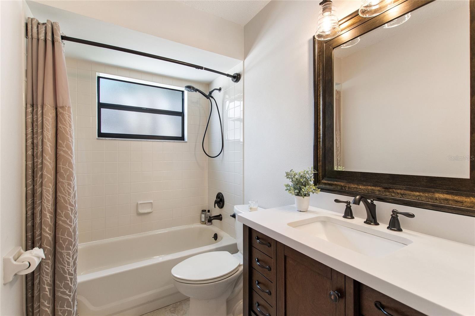 ROSE HILL - Residential