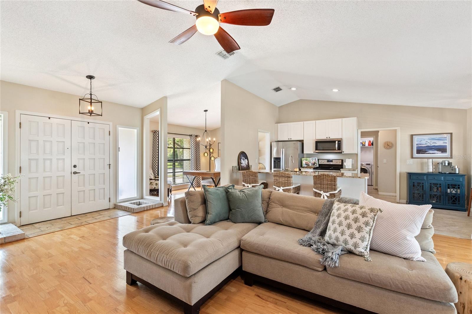 ROSE HILL - Residential