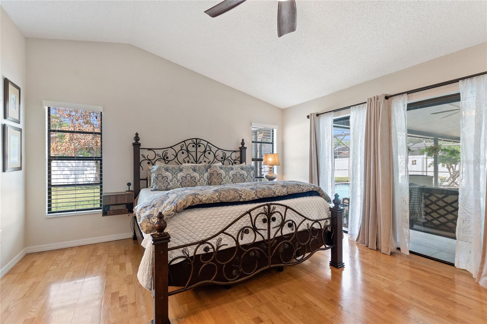 ROSE HILL - Residential
