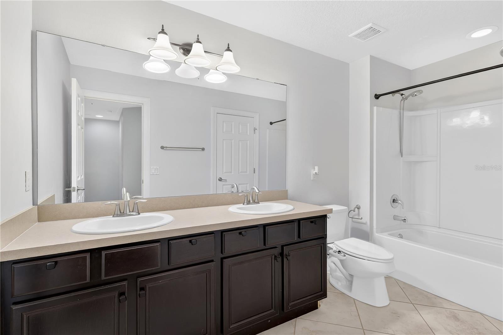 JACKSON PARK 2 PH 1 - Residential