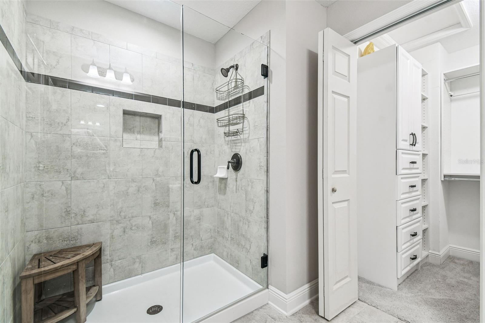 STARKEY RANCH VILLAGE I PH 3 - Residential Lease