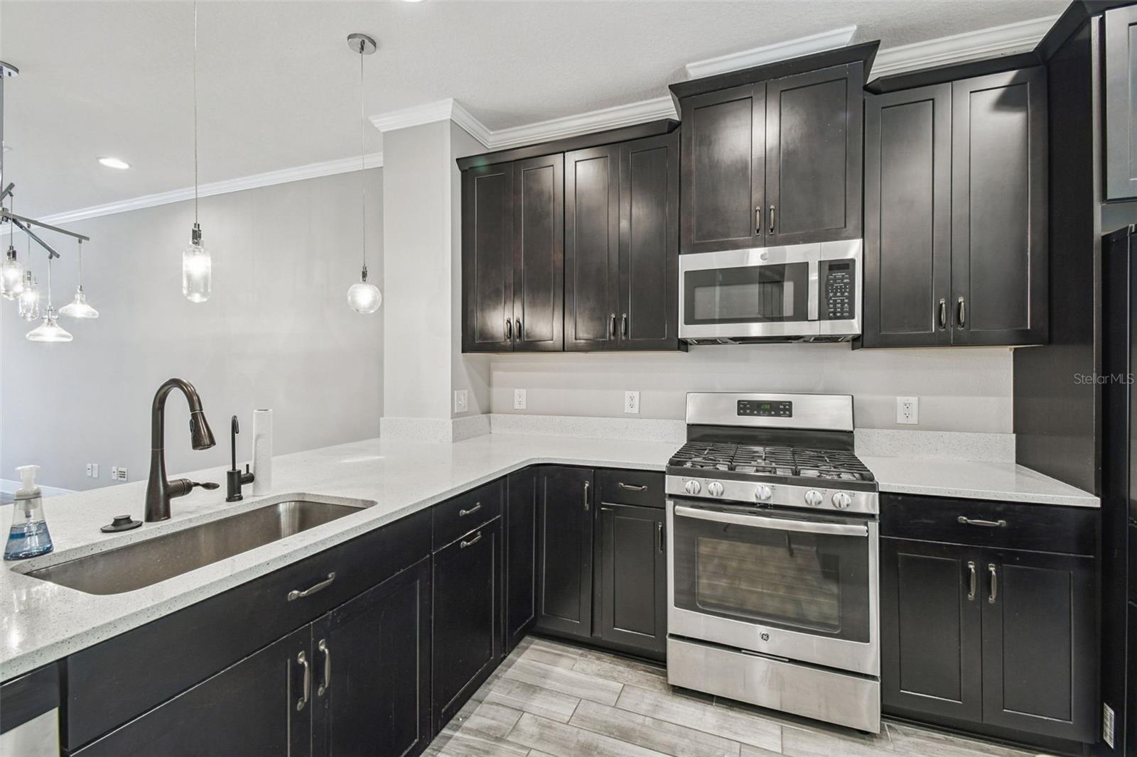 STARKEY RANCH VILLAGE I PH 3 - Residential Lease