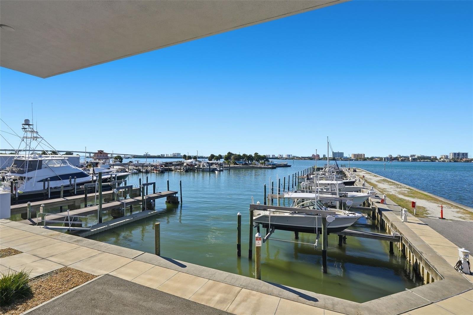 MARINA BAY 880 CONDO - Residential Lease