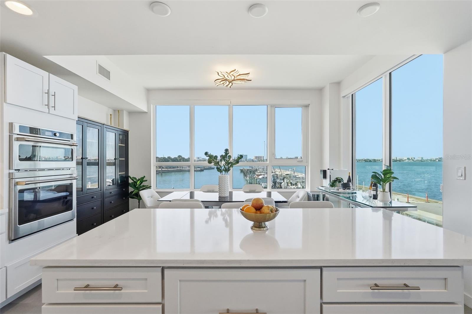 MARINA BAY 880 CONDO - Residential Lease