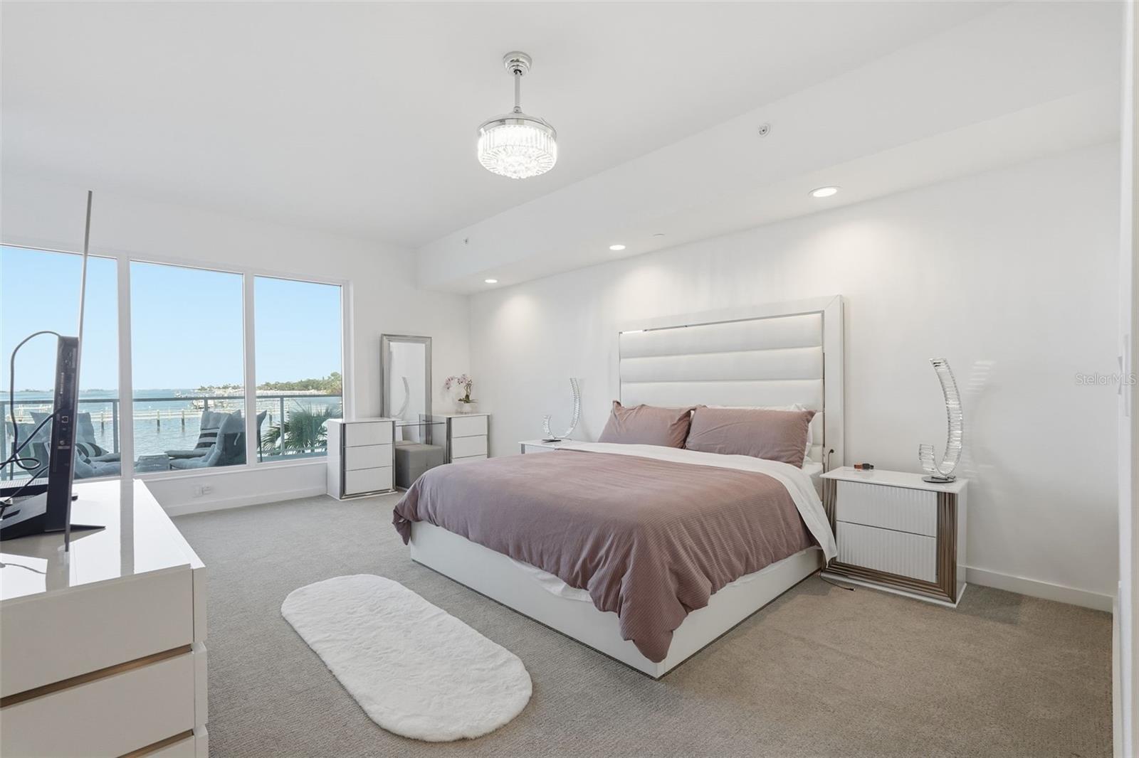 MARINA BAY 880 CONDO - Residential Lease