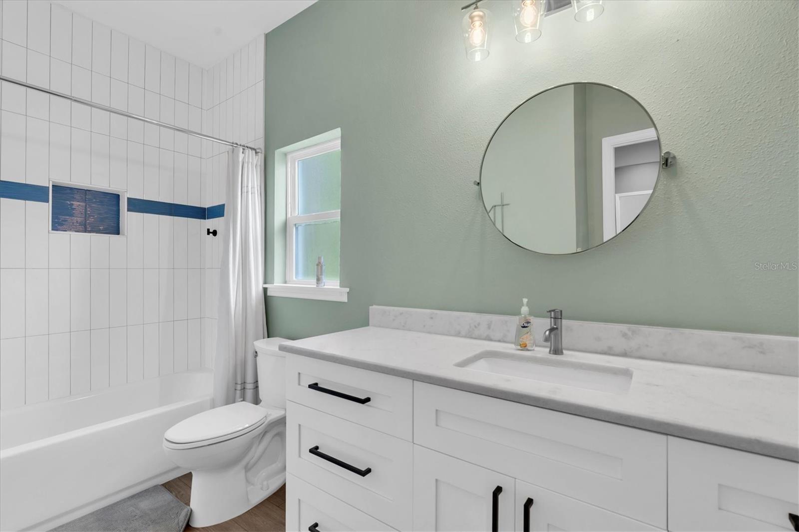 RIVERCHASE SOUTH - Residential