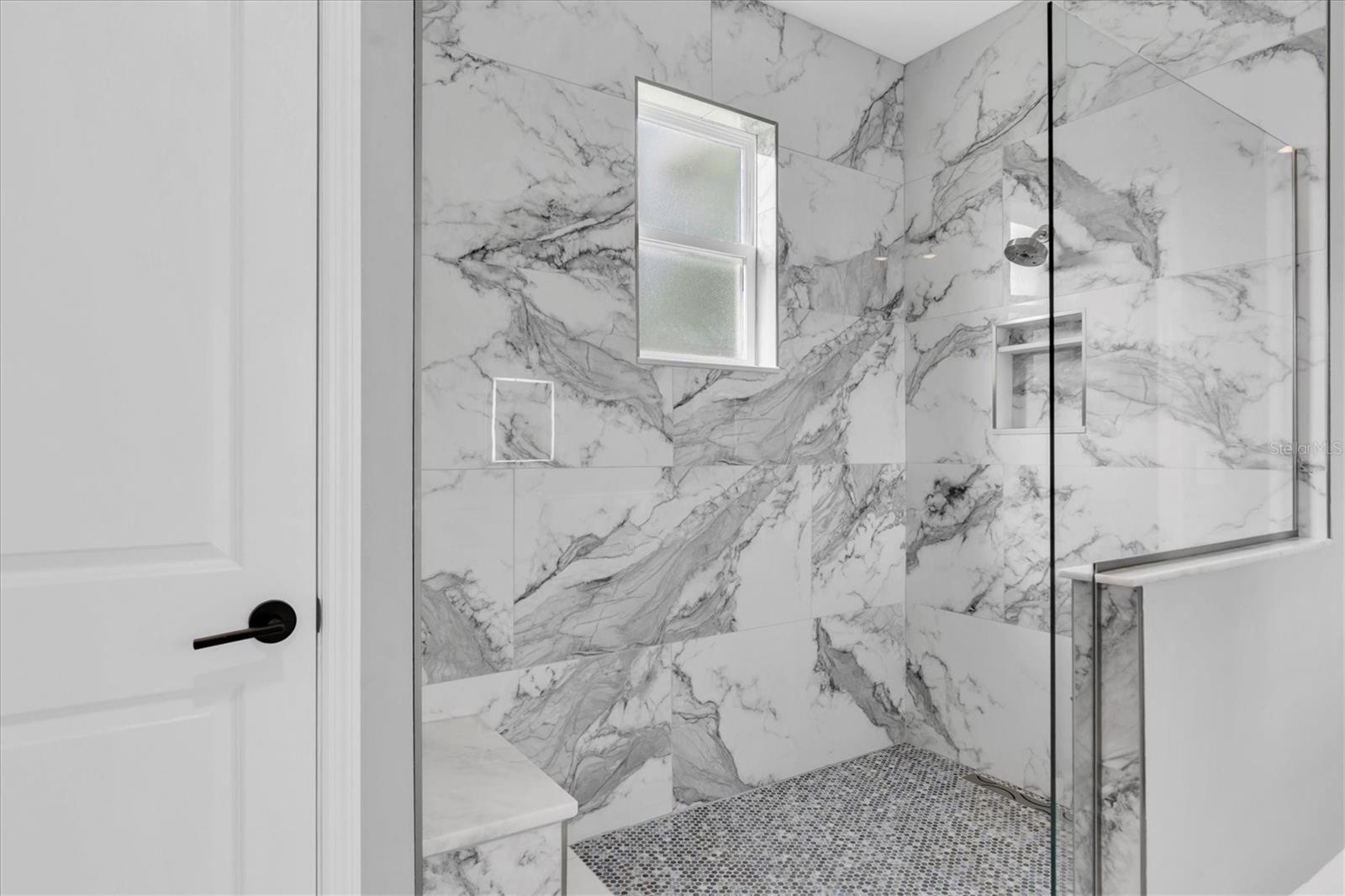 RIVERCHASE SOUTH - Residential