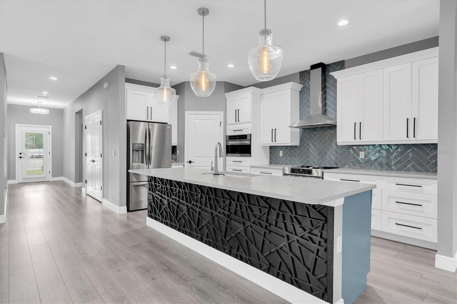 RIVERCHASE SOUTH - Residential