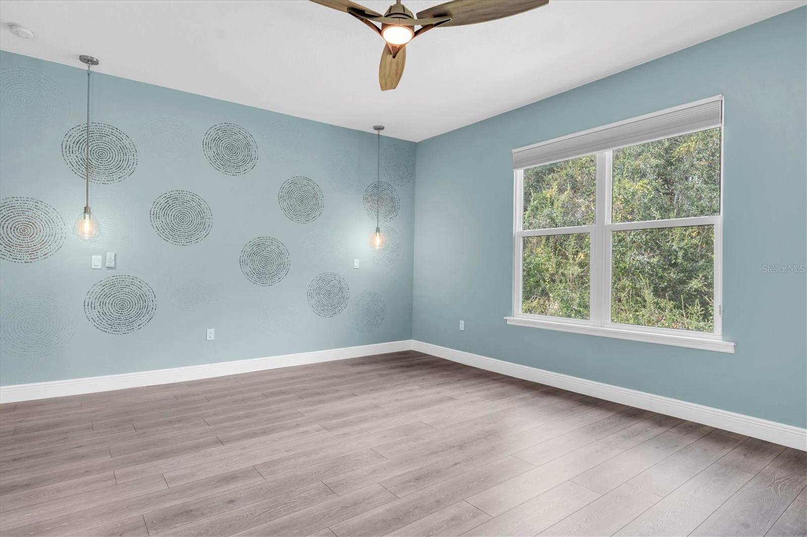 RIVERCHASE SOUTH - Residential