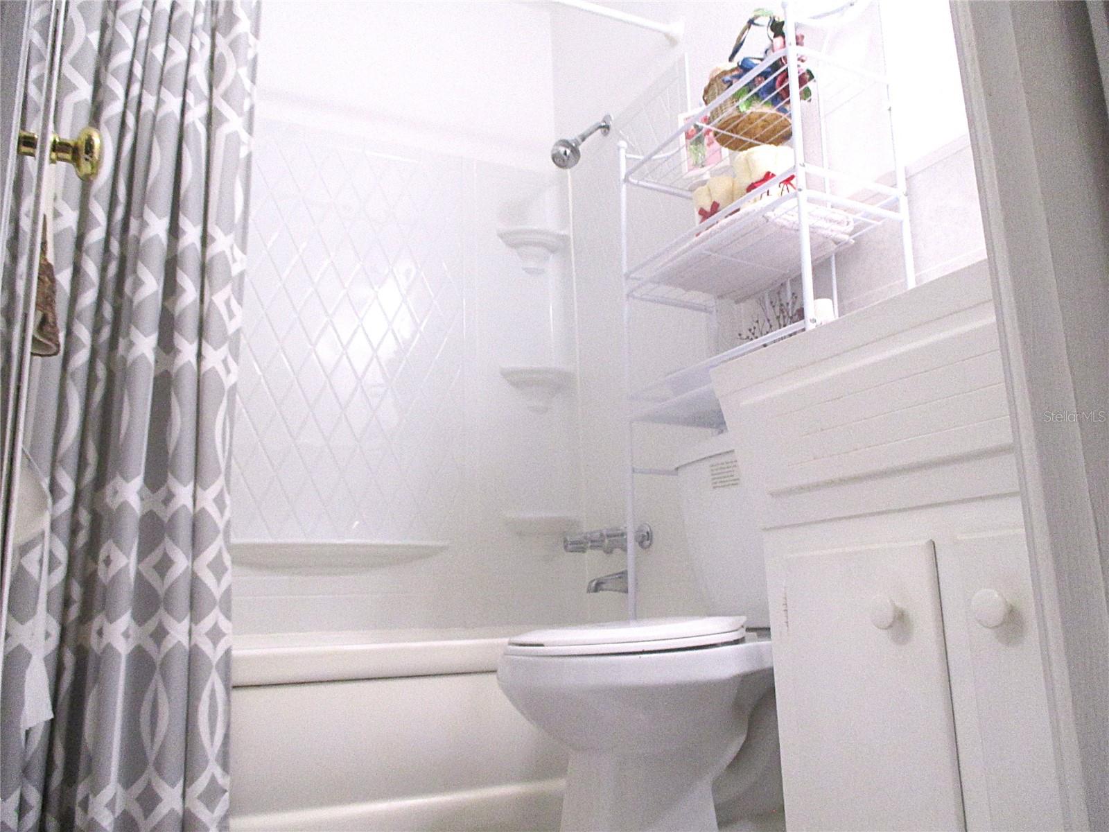 CLEARVIEW OAKS BLDG 7 - Residential