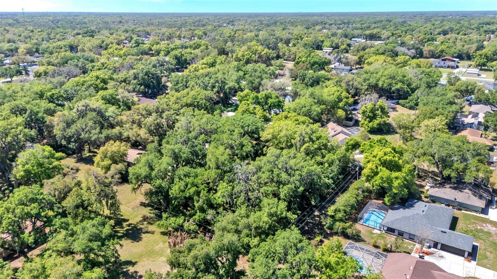 ROLLING OAK ESTATES - Land