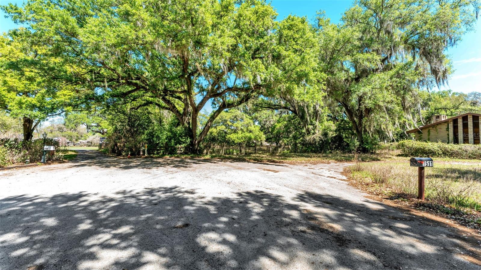 ROLLING OAK ESTATES - Land