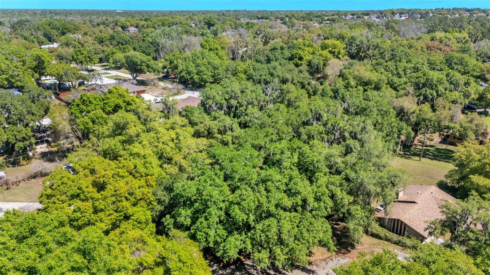 ROLLING OAK ESTATES - Land