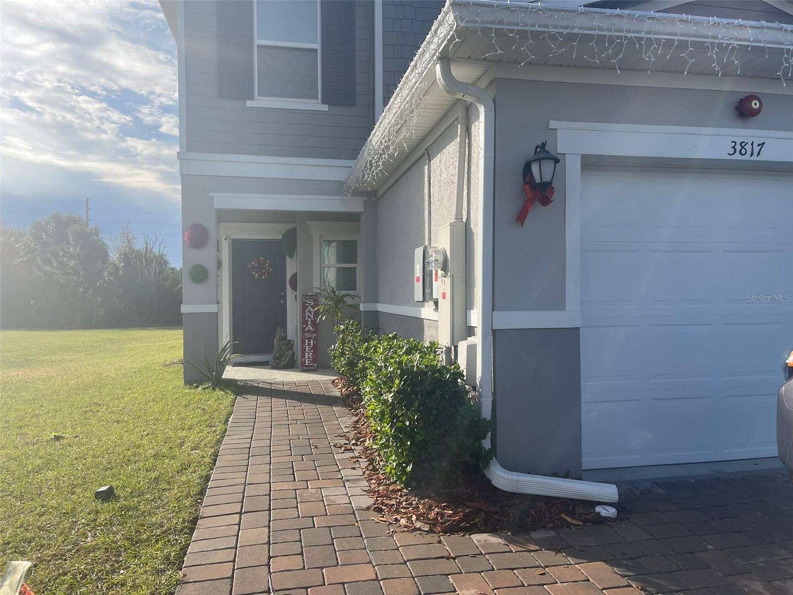 LANDINGS AT RIVERBEND - Residential Lease