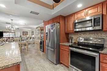 1650 S LAKE AVENUE 4