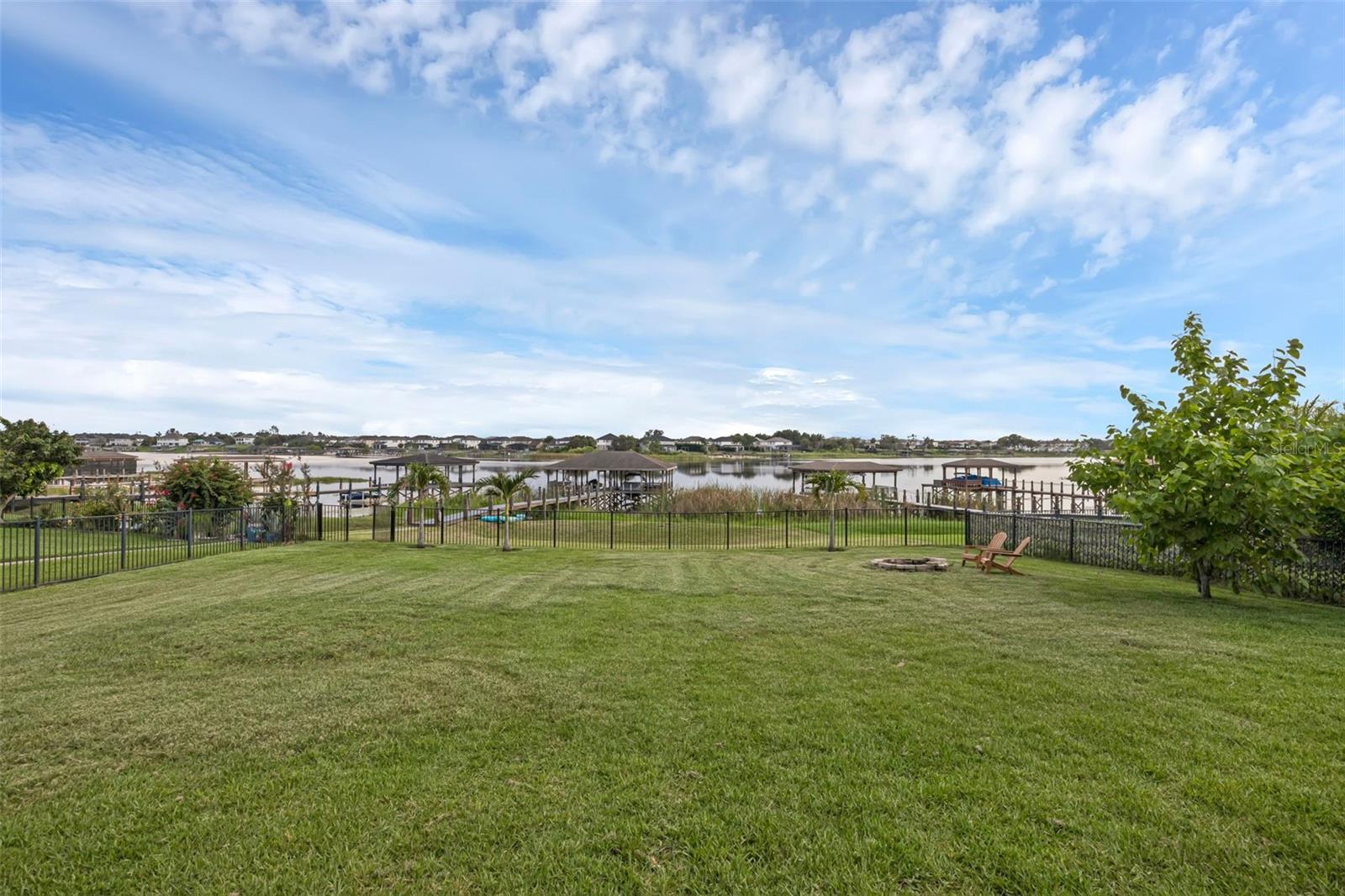 16086 JOHNS LAKE OVERLOOK DRIVE