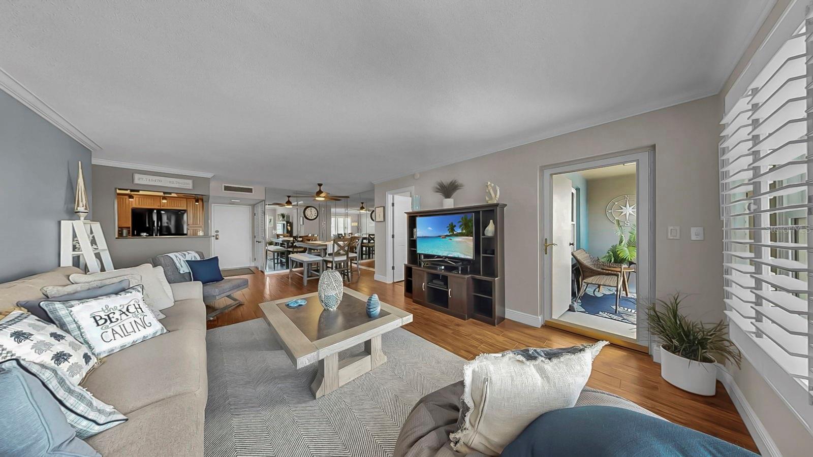 BAYWAY ISLES POINT BRITTANY FIVE - Residential