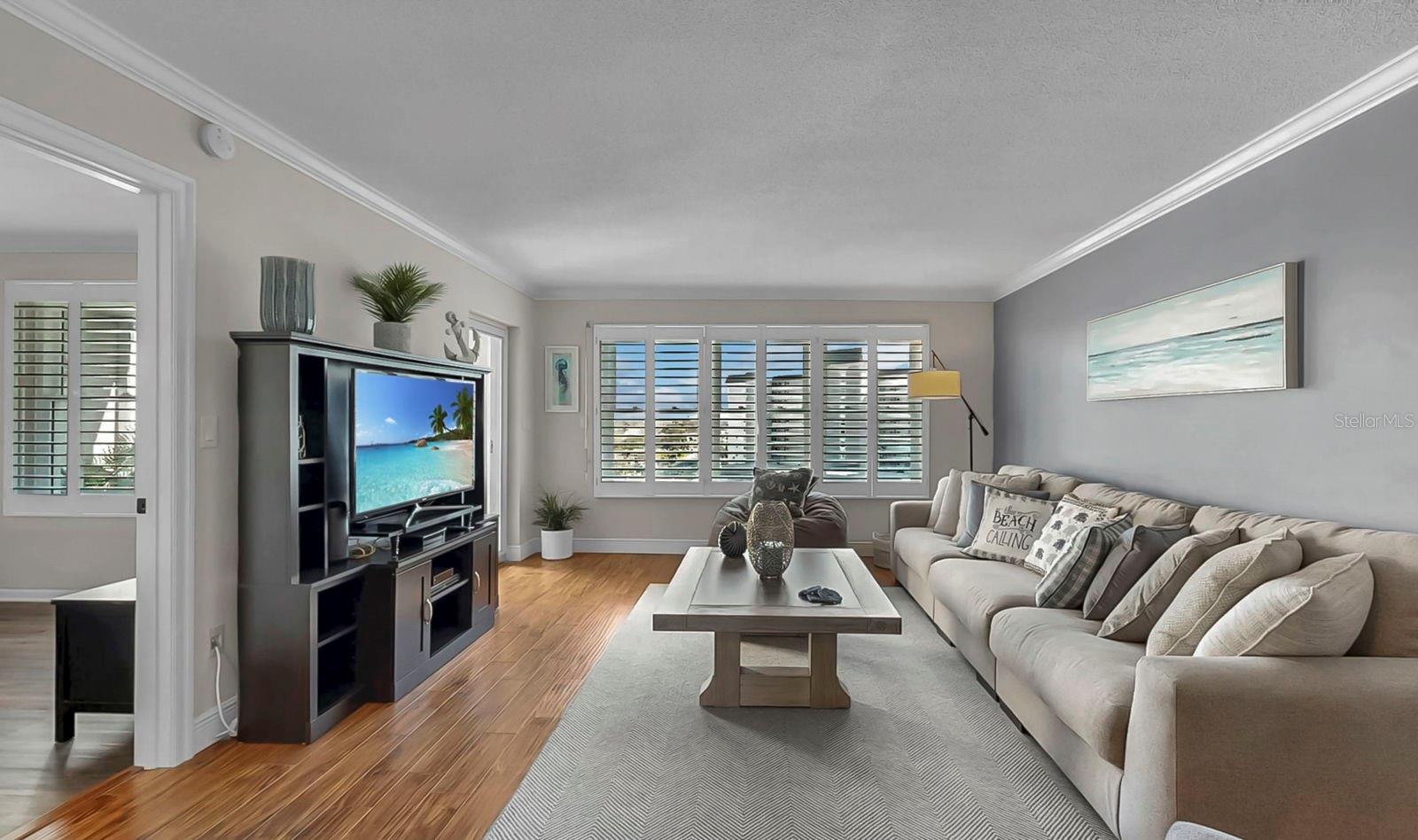 BAYWAY ISLES POINT BRITTANY FIVE - Residential