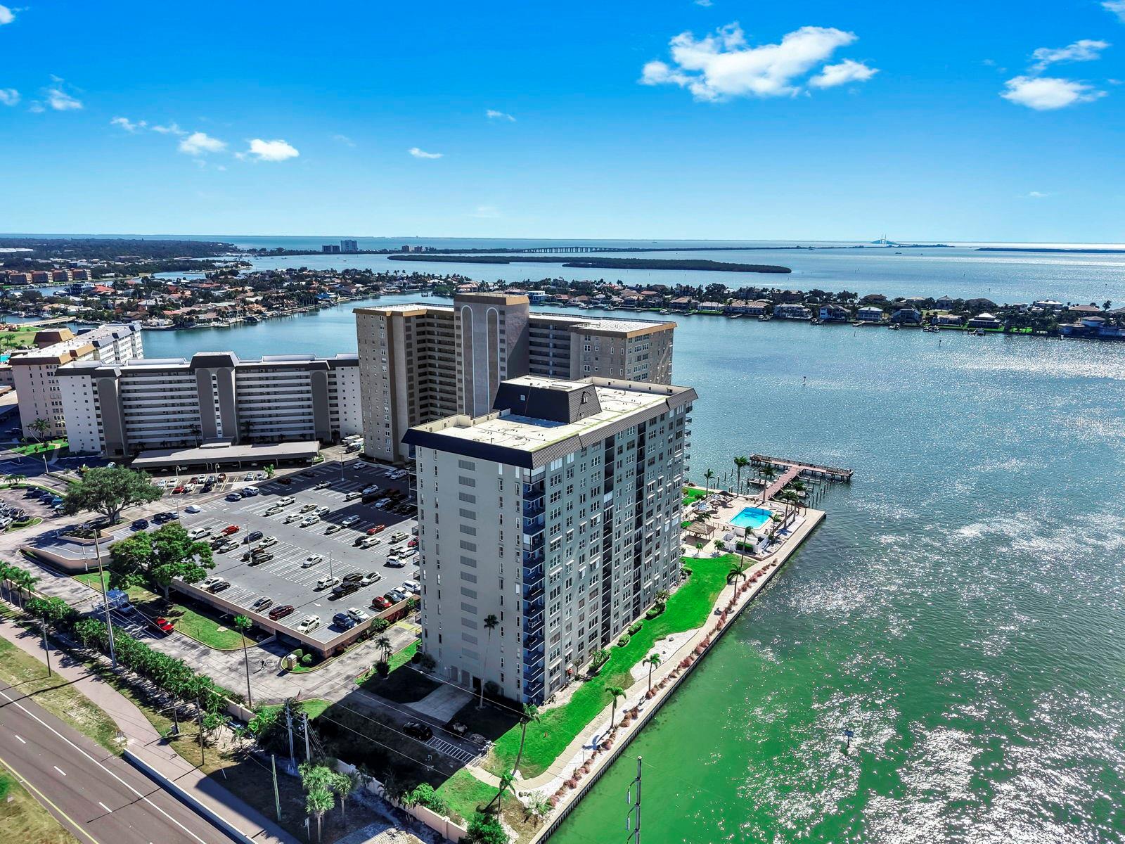 BAYWAY ISLES POINT BRITTANY FIVE - Residential
