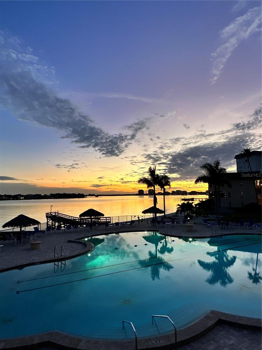 BAYWAY ISLES POINT BRITTANY FIVE - Residential